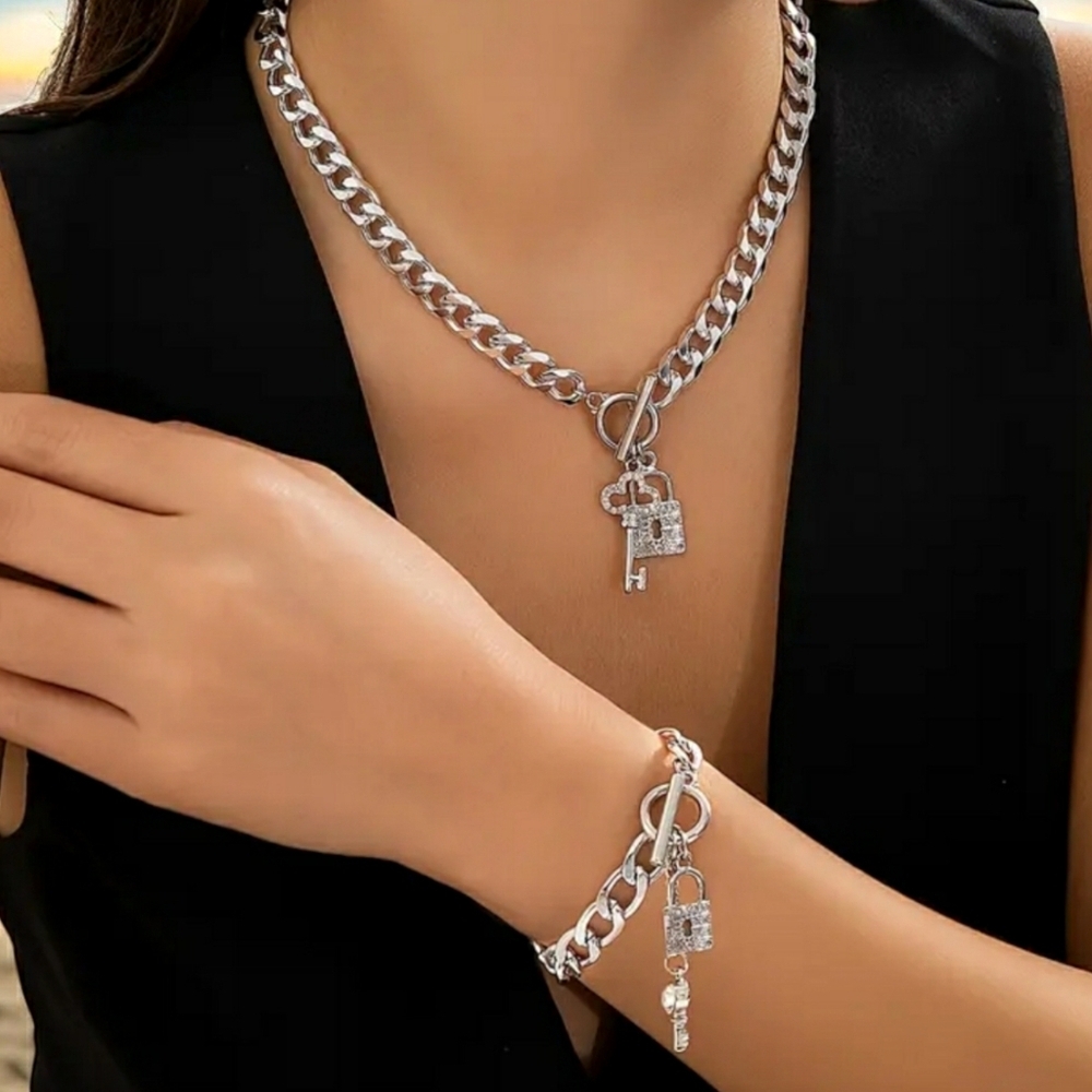 Silvertone Chain Lock & Key Necklace Bracelet Set Womens Gift Statement Jewelry